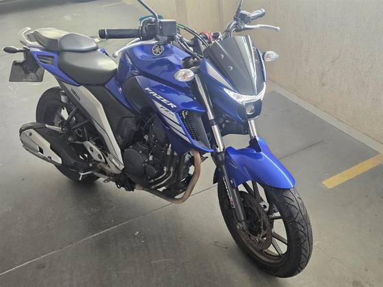 YAMAHA FZ25 FAZER ABS 